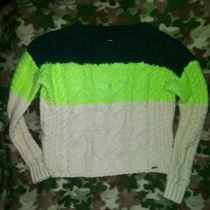Hollister sweater